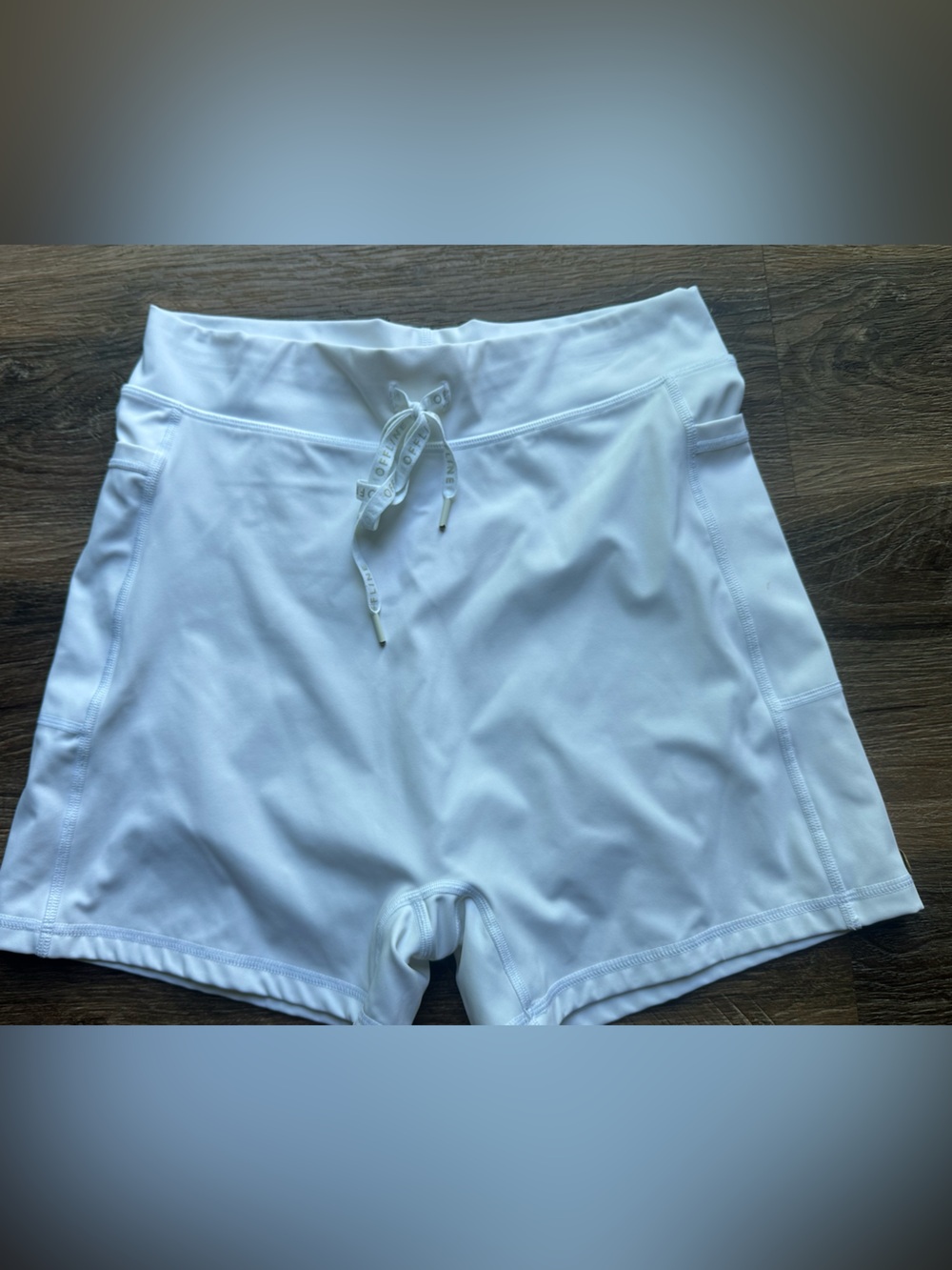 AERIE White Women’s Athletic Drawstring Bike Shorts